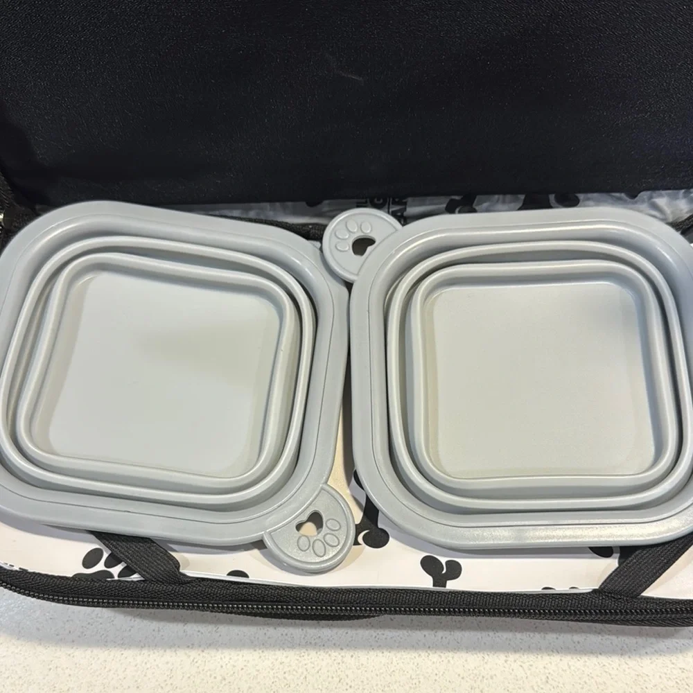 Mobile dog gear bag